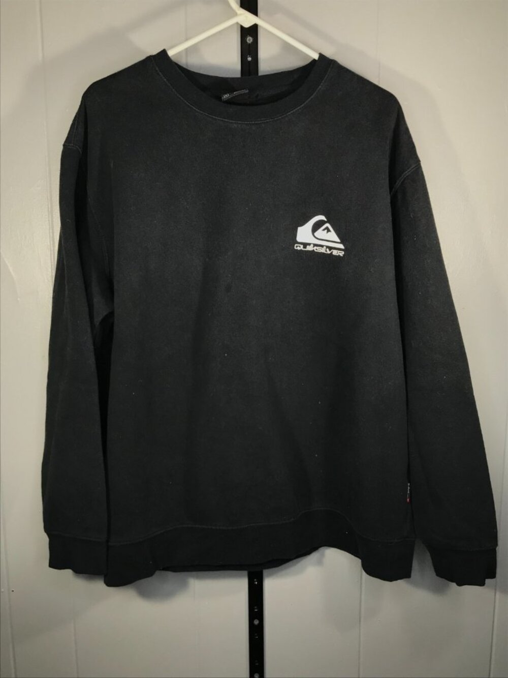 Vintage Y2K Quiksilver Surf Wear Skate Crewneck Sweater Black Size Men’s XL